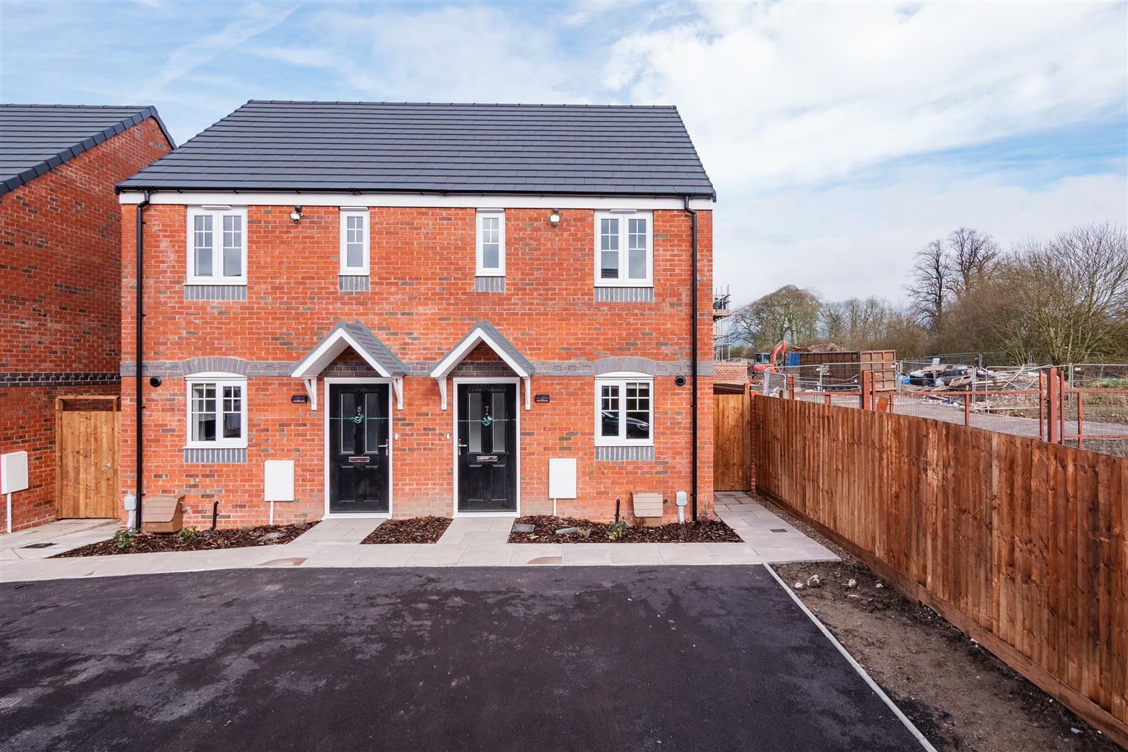 2 Bedroom House